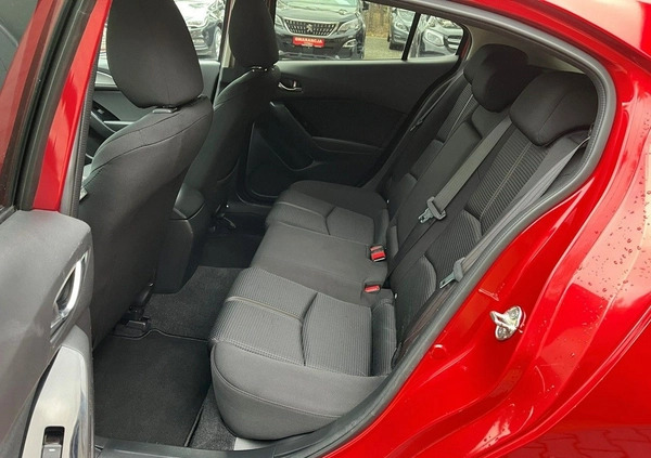 Mazda 3 cena 49900 przebieg: 221463, rok produkcji 2018 z Kłecko małe 667